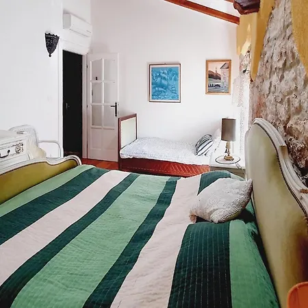 Kazun Holiday home *